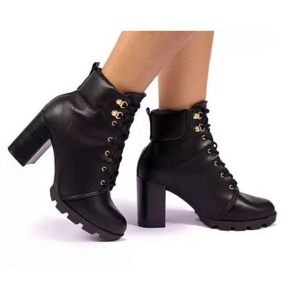 Bota Feminina Beira Rio Cano Curto Tratorada salto alto 9074.103