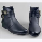 Bota Feminina Metal e Fivela Cano Curto Beira Rio 9084.106 - Imagem 5